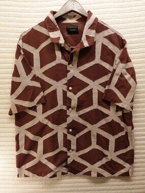 Pacsun Mens Medium Button-Up Short Sleeved Collared Shirt patch like design Y2K